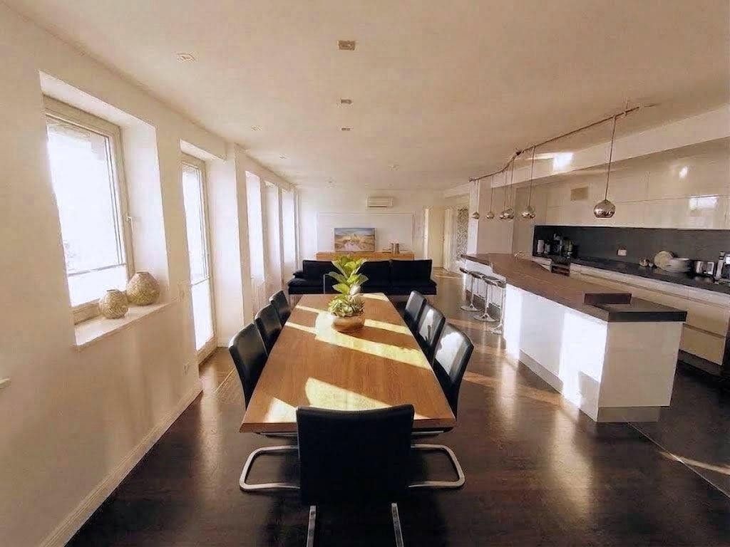 Byt 4+1 · 144 m² · , Země Sársko - 4