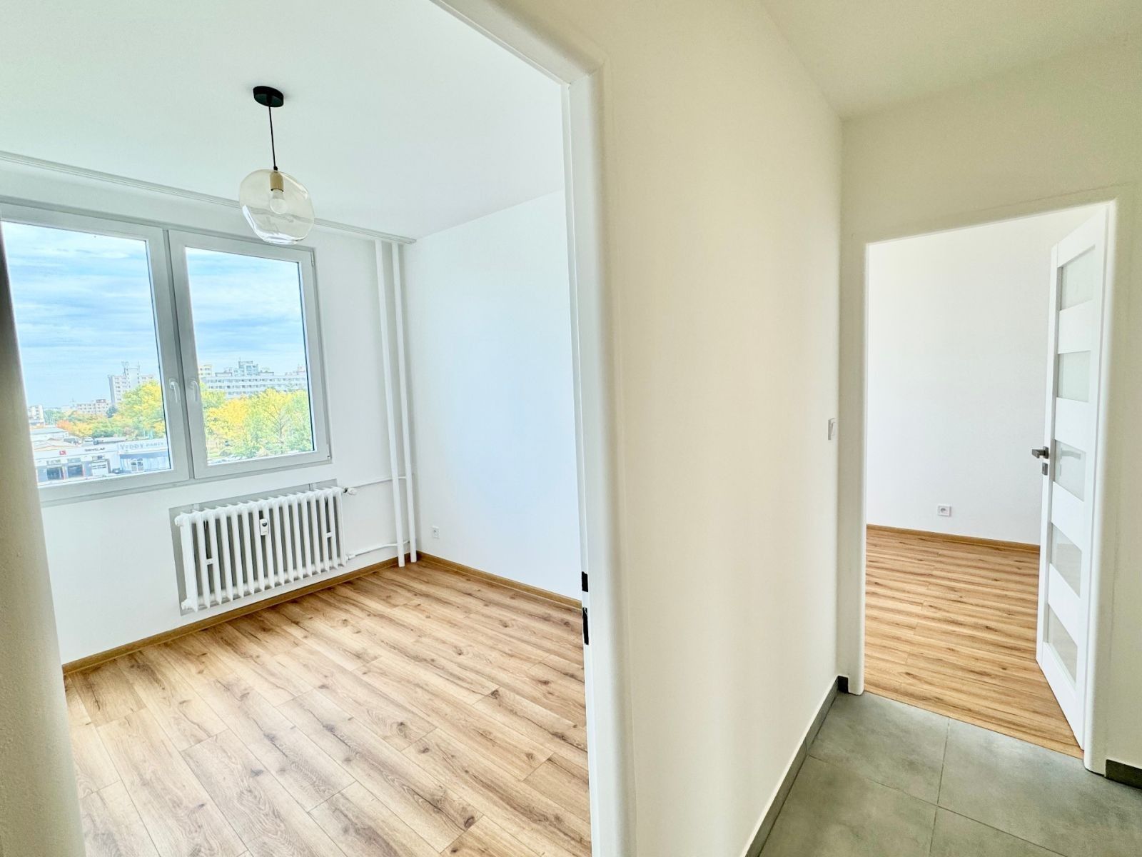 Pronájem byt 3+1 - Frýdlantská, Praha - Kobylisy, 68 m² - 5