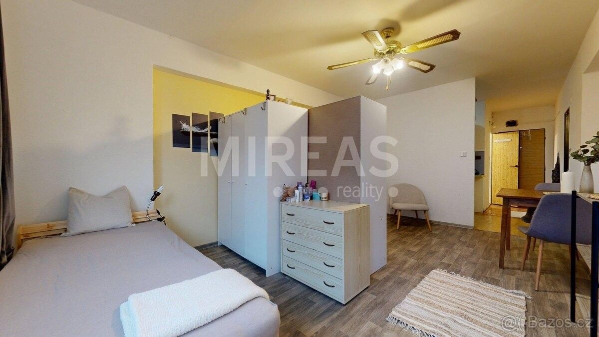 Byty, Poděbrady, 290 01