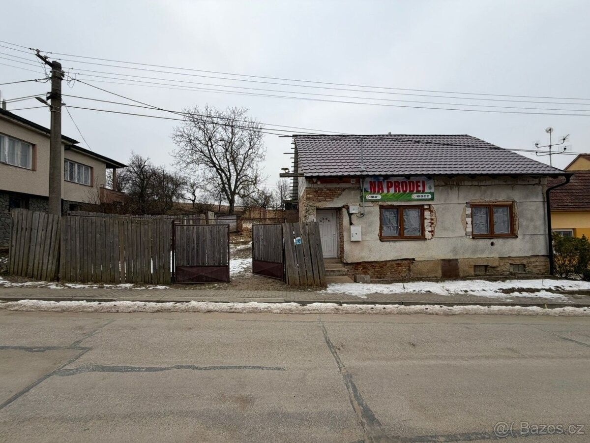 Rodinné domy, Archlebov, 696 33