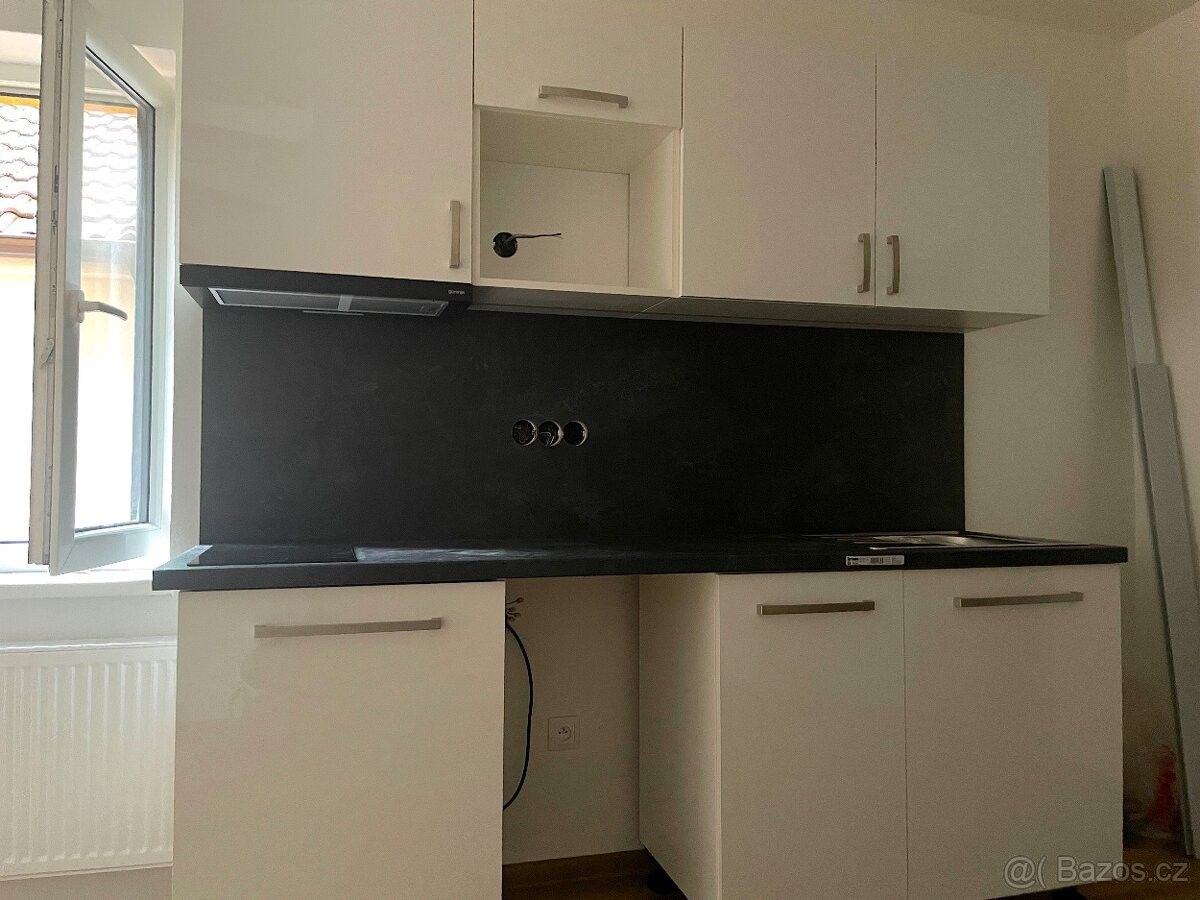 Pronájem byt - Brno, 627 00