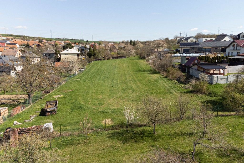 Prodej pozemek pro bydlení - Topolná