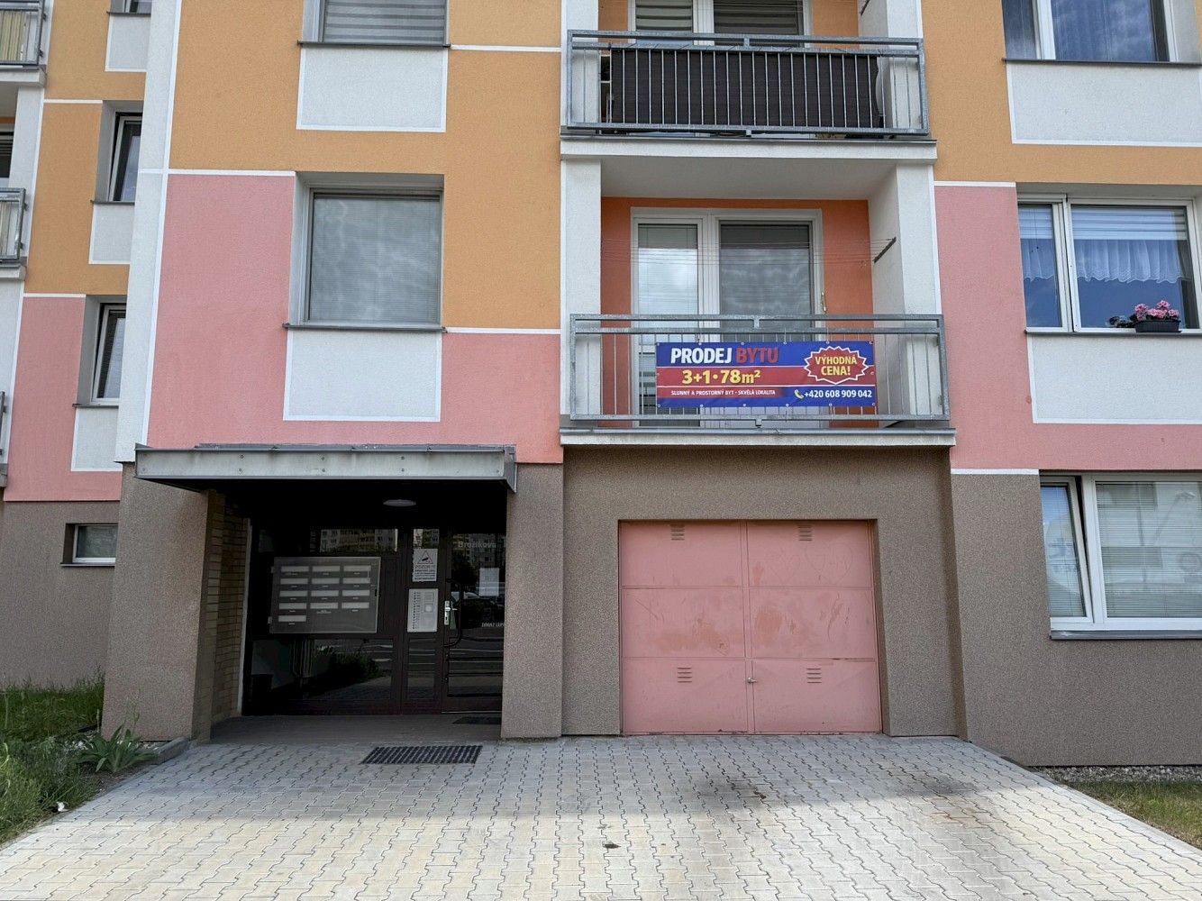 3+1, Hradec Králové - Nový Hradec Králové, Královéhradecký kraj, 78 m² - 1