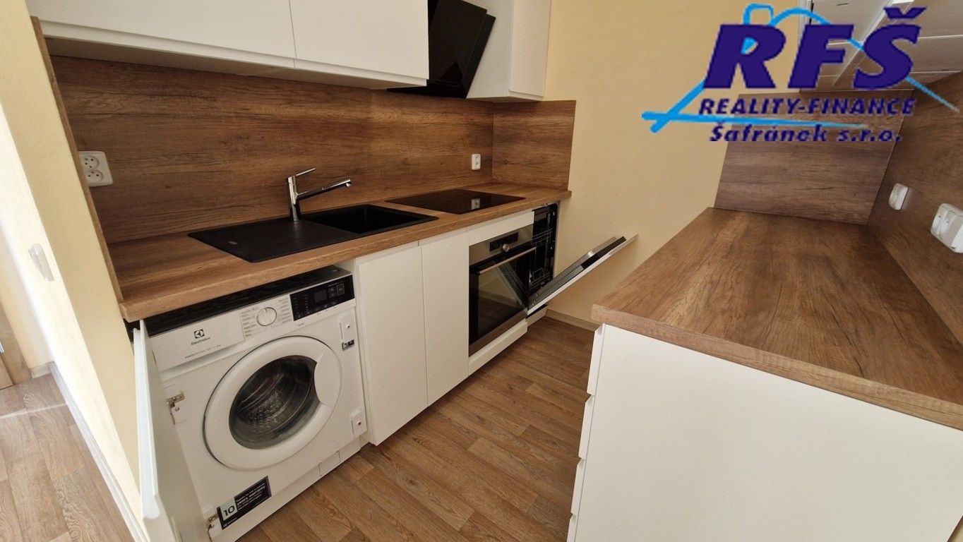 2+kk, Vnoučkova, Benešov, 43 m²