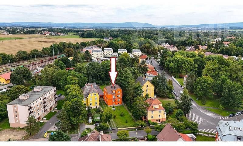 Činžovní dům, 298 m²
