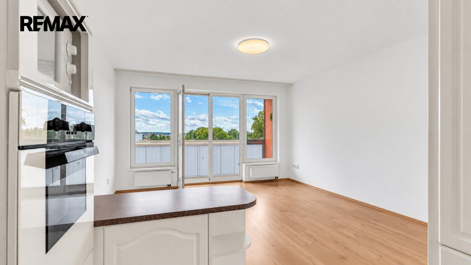 2+kk, Názovská 3254, Praha Strašnice, 60 m² - 1