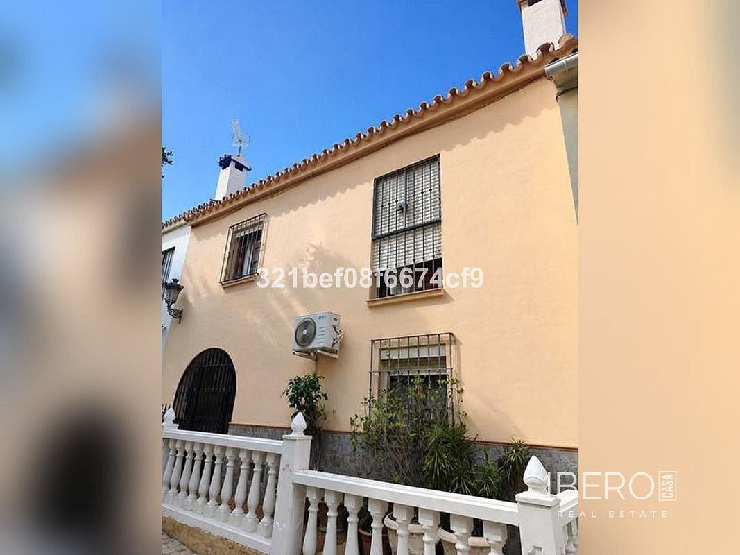 Rodinné domy, Estepona, Španělsko, 160 m² - 1