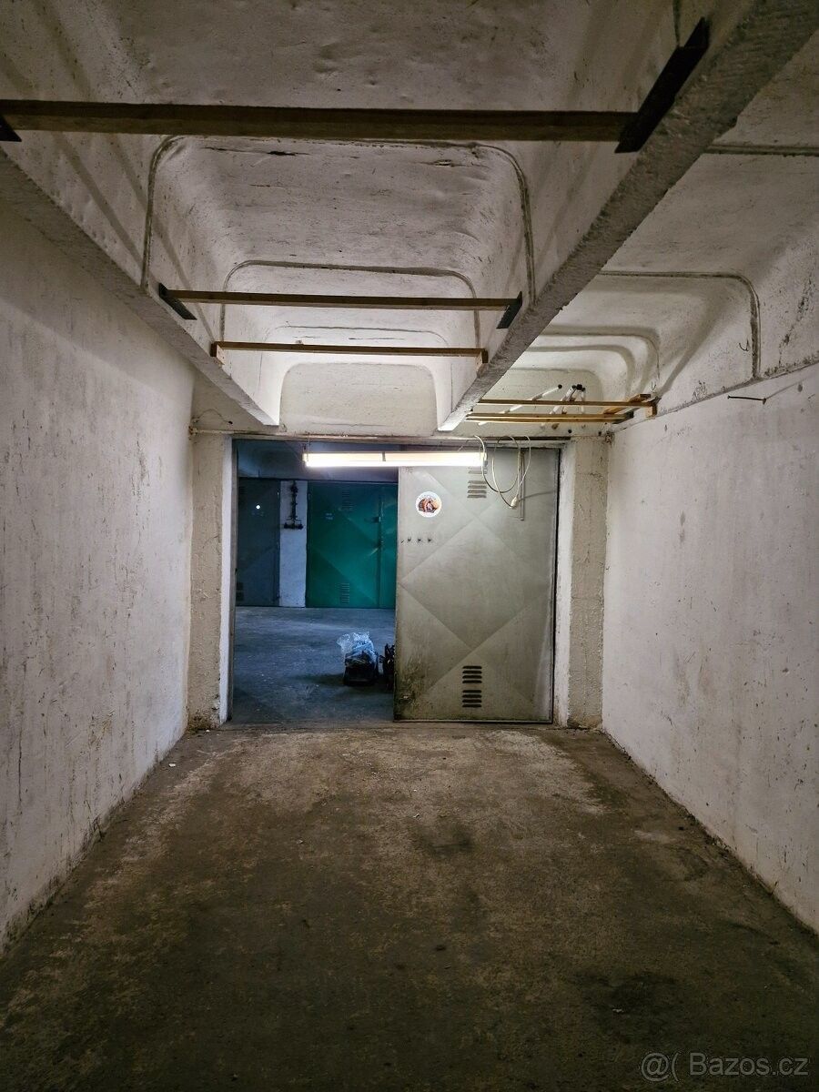 Pronájem garáž - Přerov, 750 02