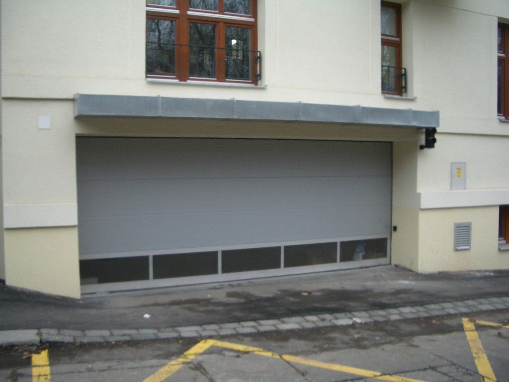 Garáže, Praha, 150 00