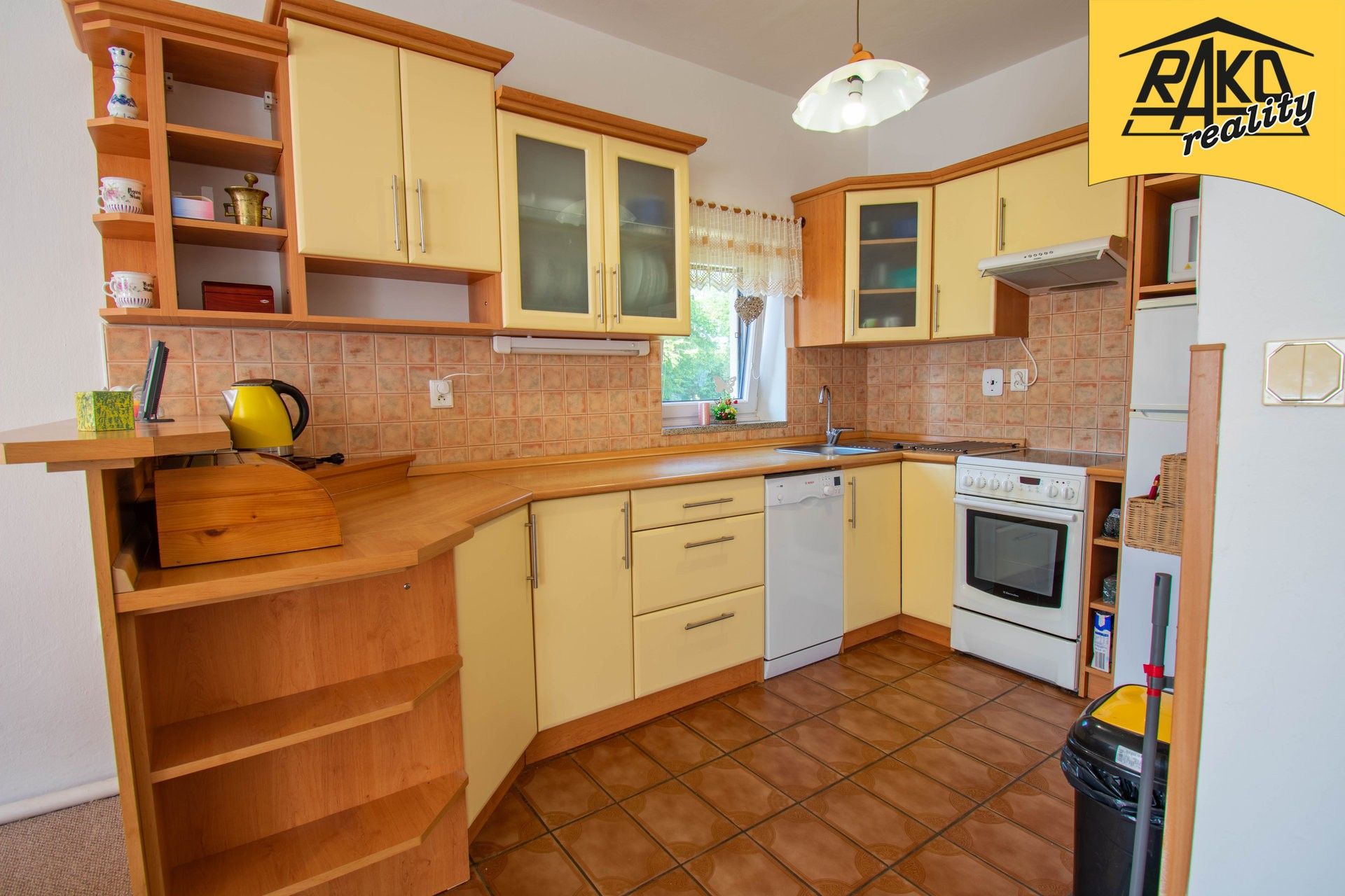 Prodej rodinný dům - Vestec, 158 m²