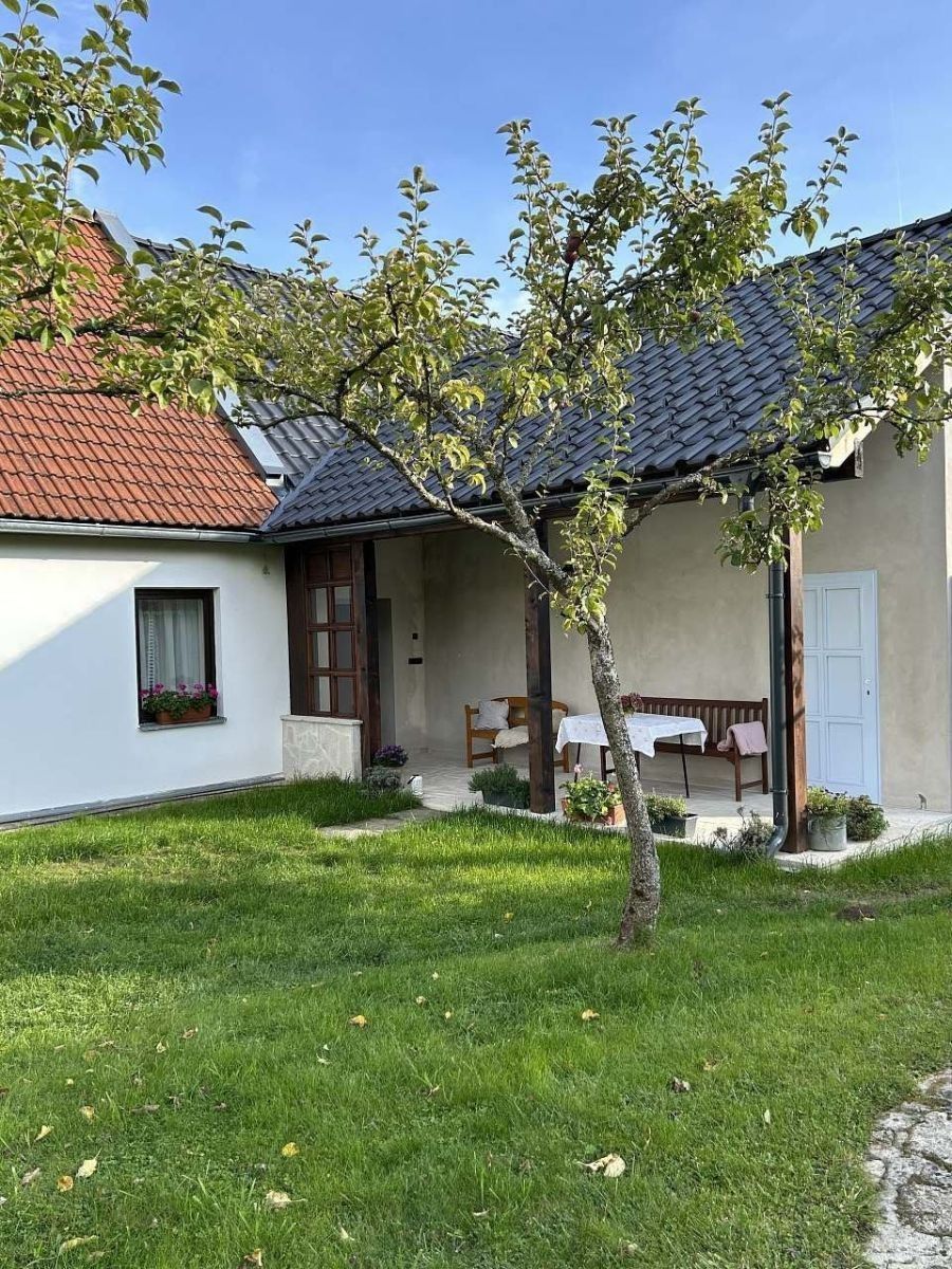 Chaty, Studená - Světlá pod Javořicí, Jihočeský kraj - 2