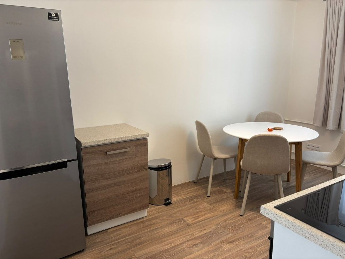 Byt 2+1 · 51 m² · Bratranců Veverkových, Pardubice - 3