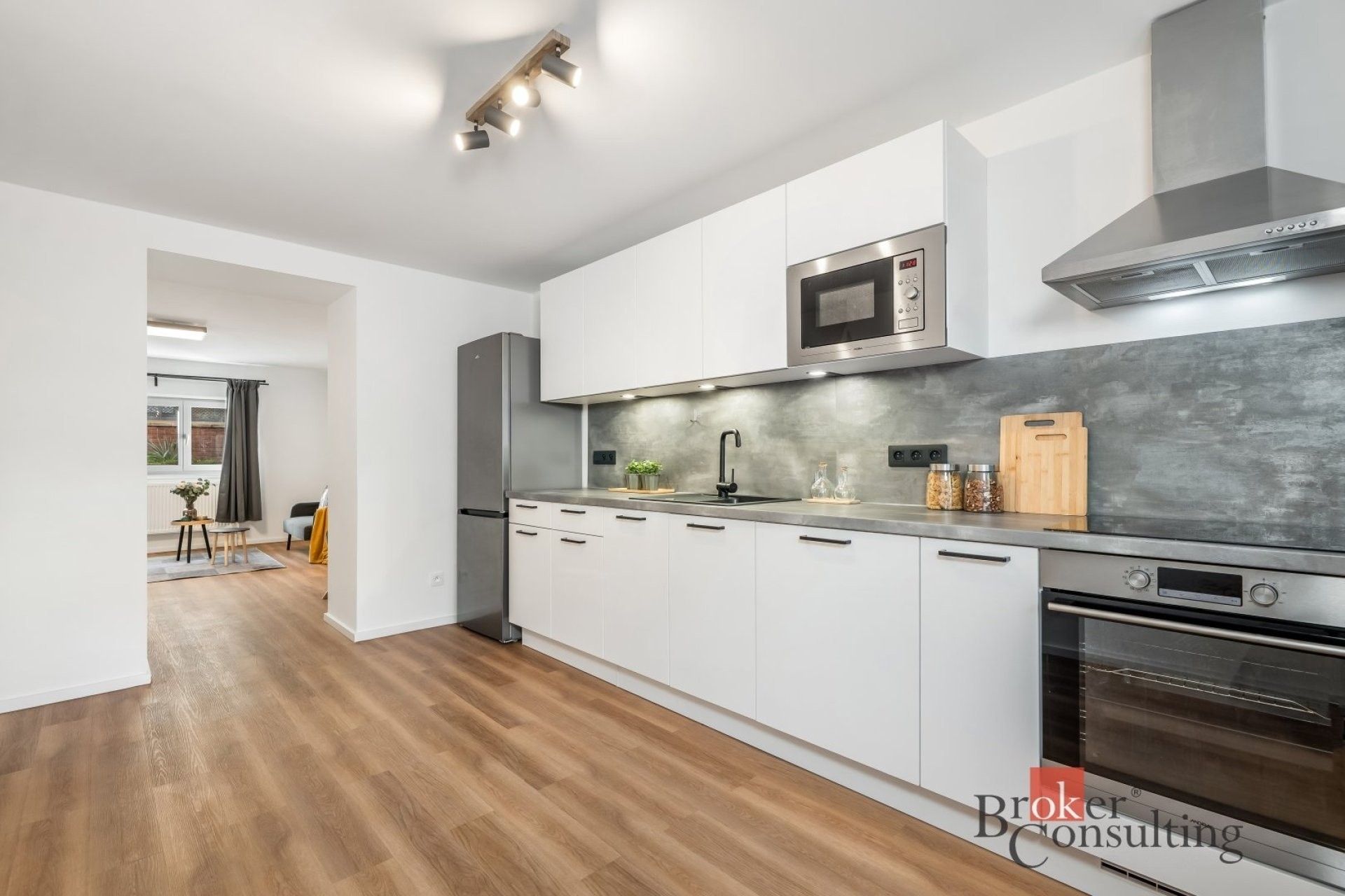 Vila · 291 m² · Mukařovská, Praha - 3