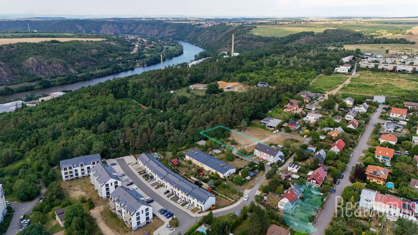 Pozemky pro bydlení, Husinec, 1 605 m² - 2