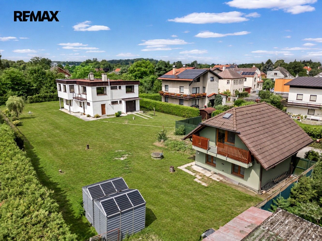 Rodinné domy, Praha - Dubeč, okres Praha 15, Hlavní město Praha, 240 m² - 1