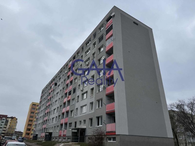 3+1, Lužní, Hodonín, 68 m²