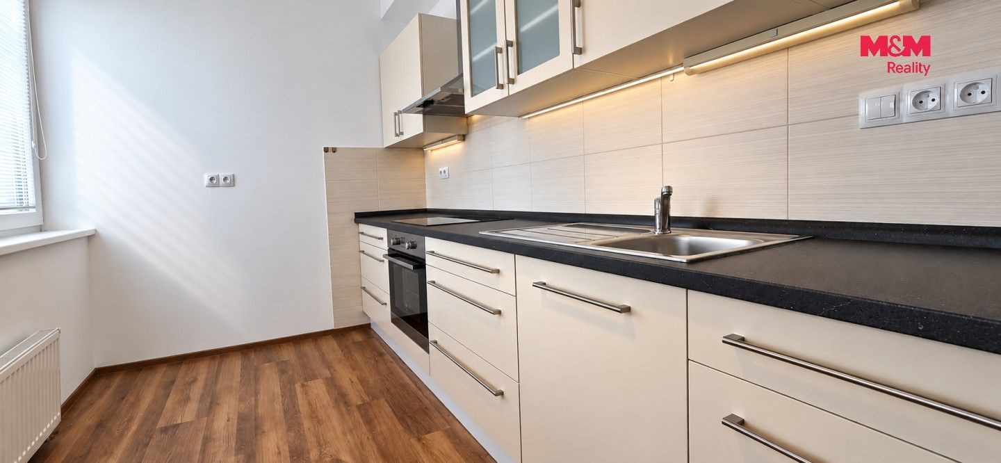 Pronájem byt 2+kk - Pod Vinicí, Pardubice, 57 m² - 2
