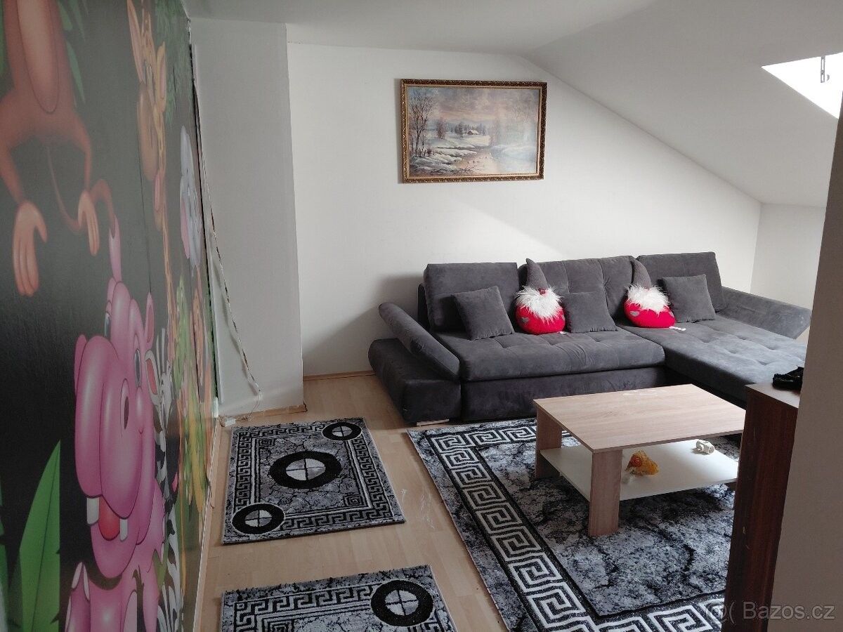 Pronájem byt - Židlochovice, 667 01