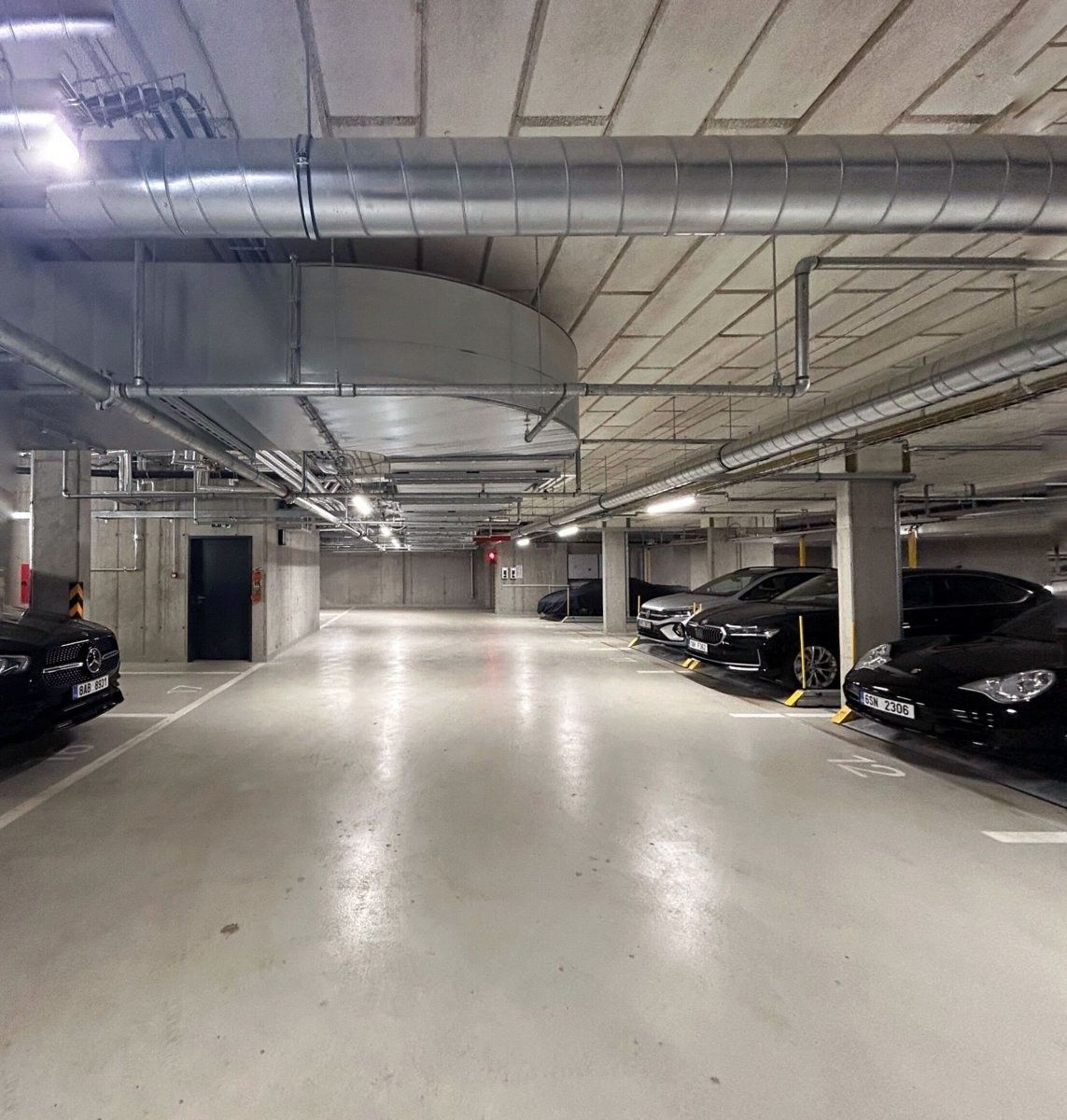 Pronájem garáž - Vysočanská, Praha, 5 m²