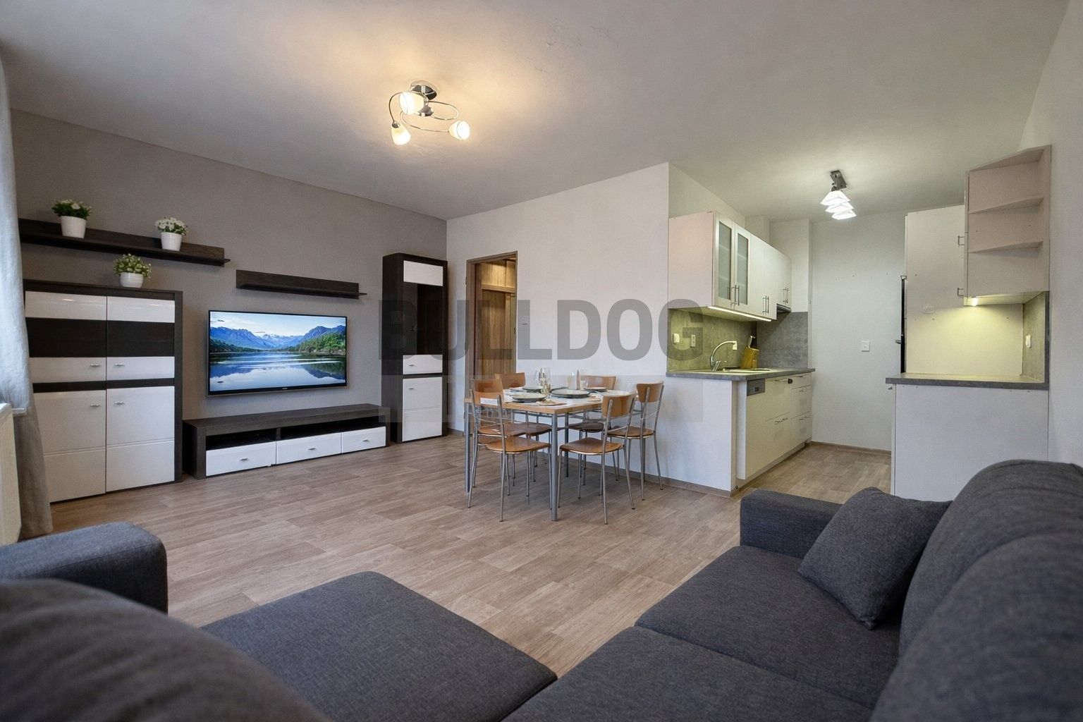 3+kk, Bělčická, Praha, 54 m²