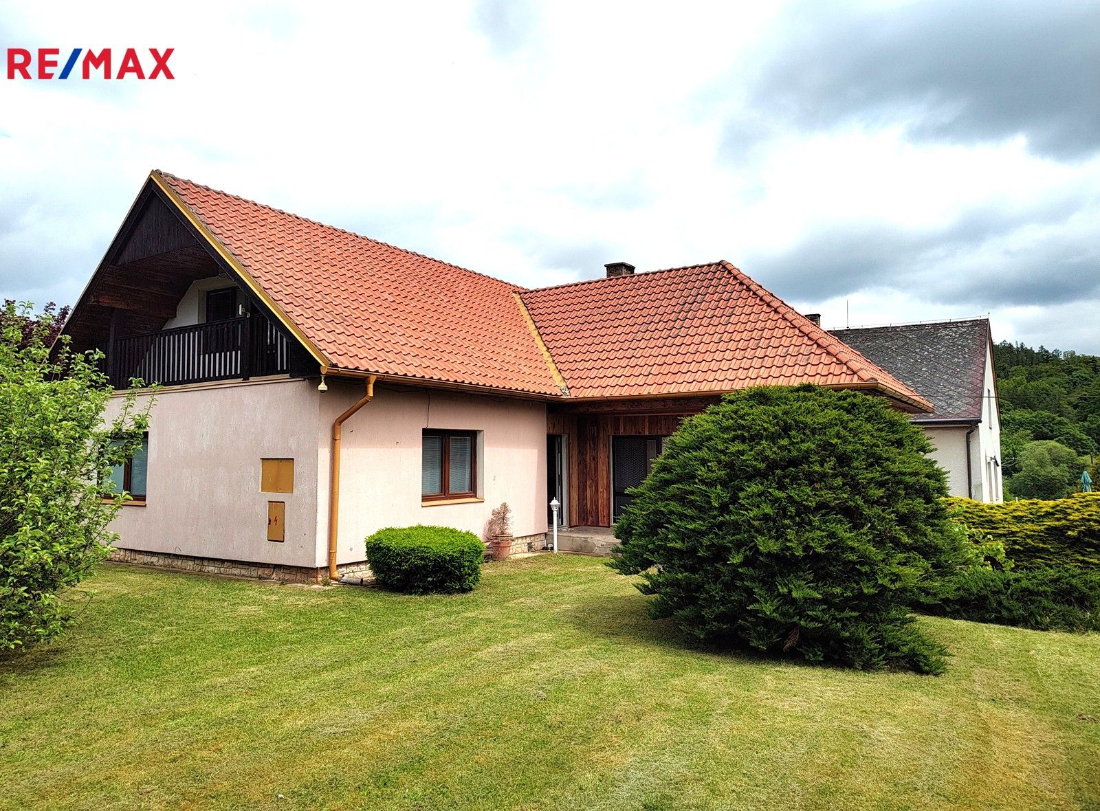 Prodej rodinný dům - Petrohrad, 151 m²