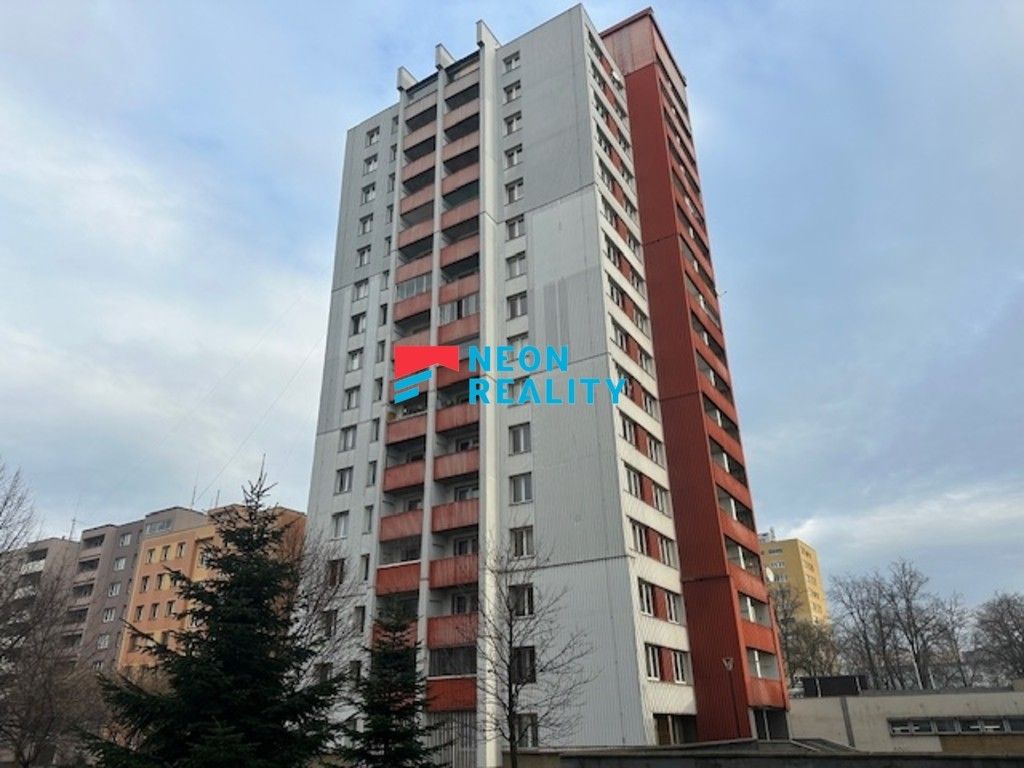 Pronájem byt 1+kk - Nádražní, Ostrava, 29 m²