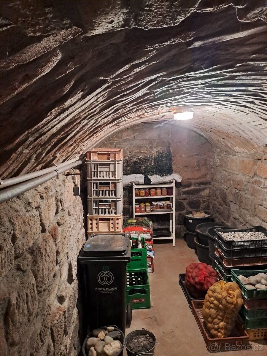 Prodej rodinný dům - Plzeň, 301 00