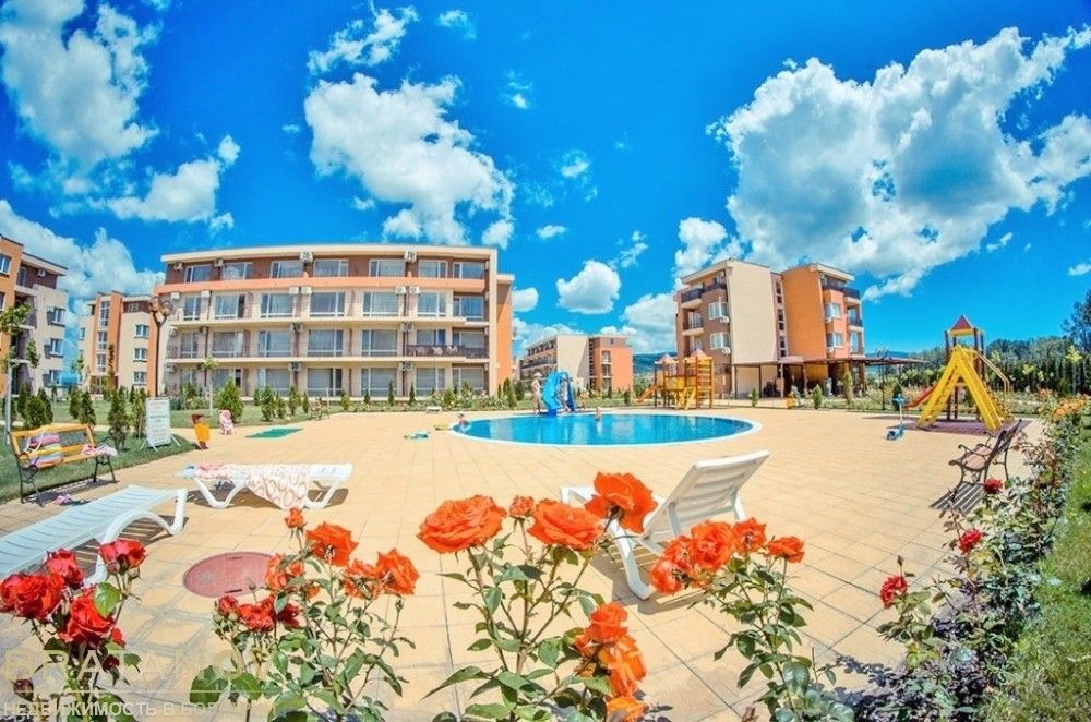 Byty, 987 66, Zahraničí