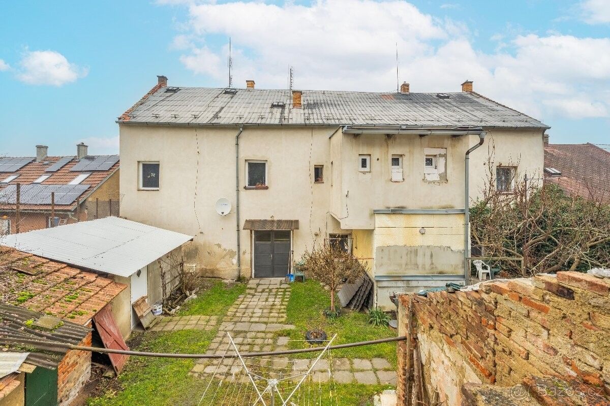 Prodej byt - Smečno, 273 05