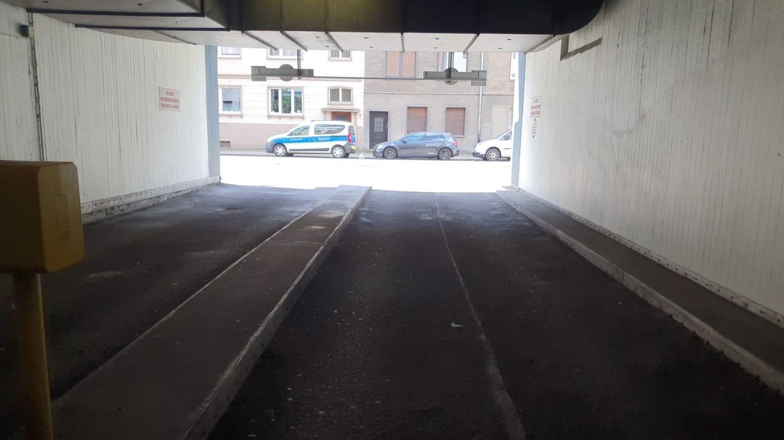 Garáže, Philadelphiastr. 59 Krefeld Cracau Nordrhein-Westfalen 47799 - 2