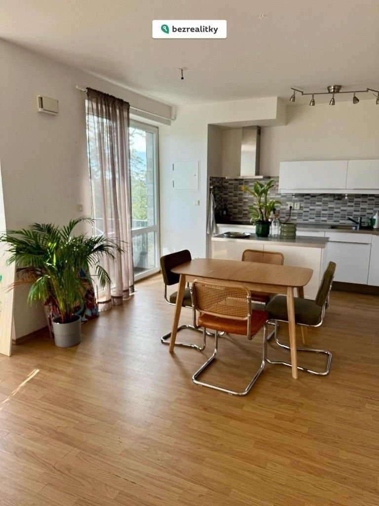 2+kk, Moskevská 1548, Praha Vršovice, 59 m² - 2