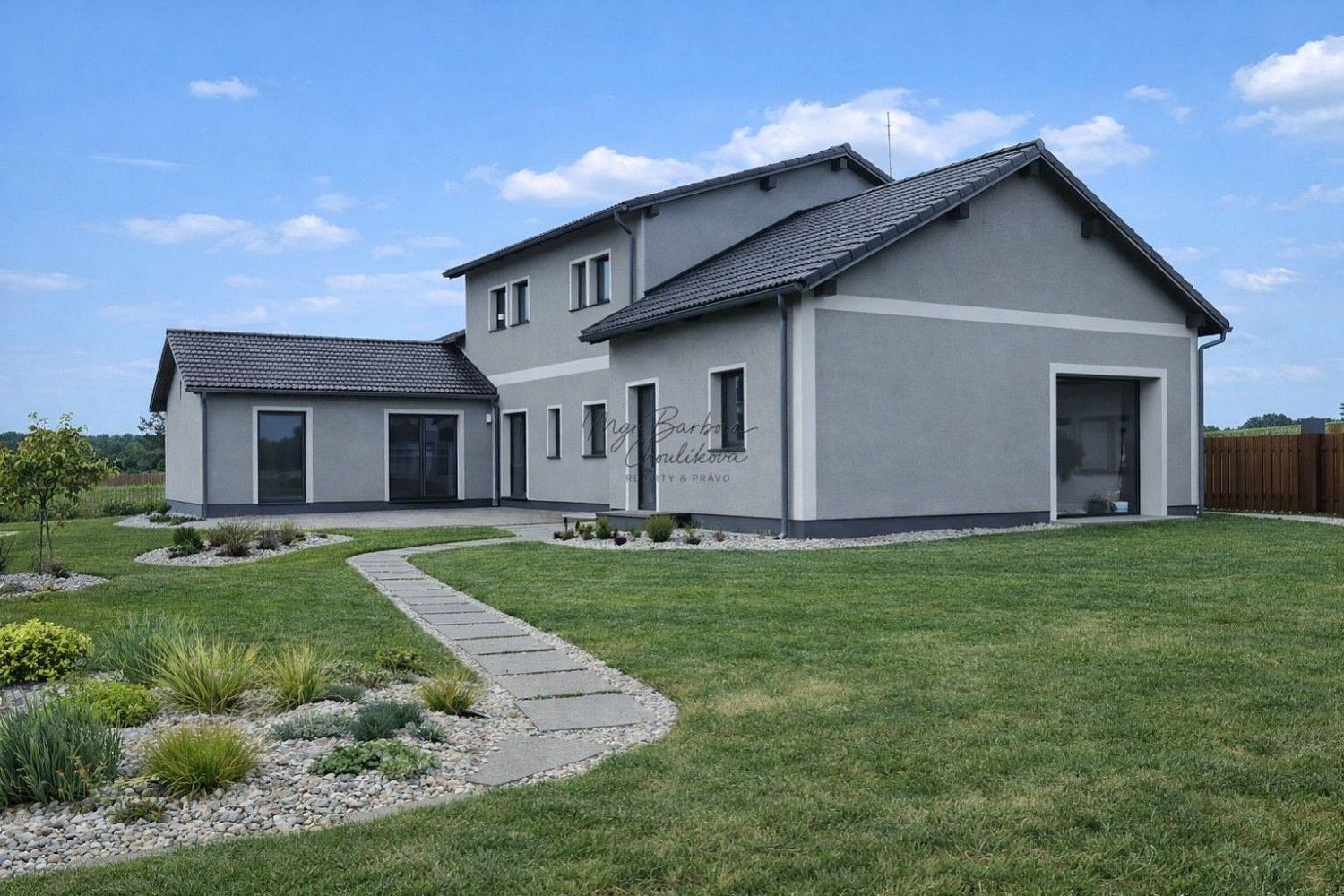 Rodinné domy, Kladruby, okres Tachov, Plzeňský kraj, 290 m² - 1