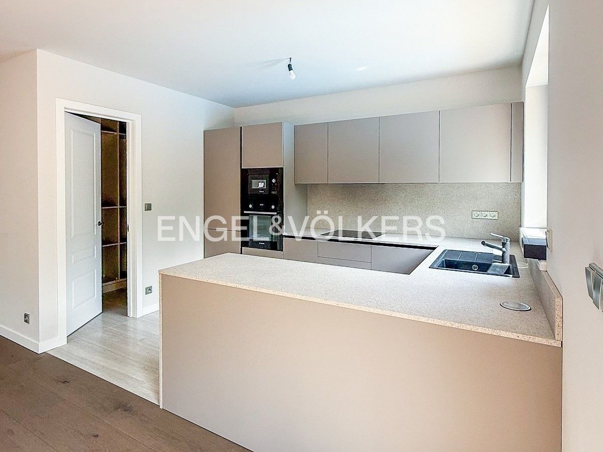 Vily, Pod novou školou 982, Praha Nebušice, 184 m² - 2