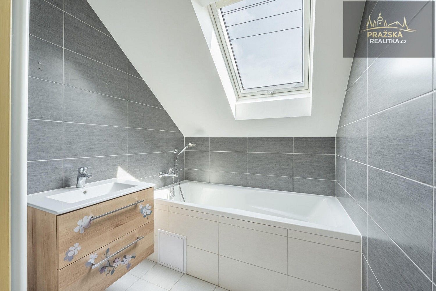 Rodinný dům · 123 m² · Neratovice, okres Mělník, Středočeský kraj - 3