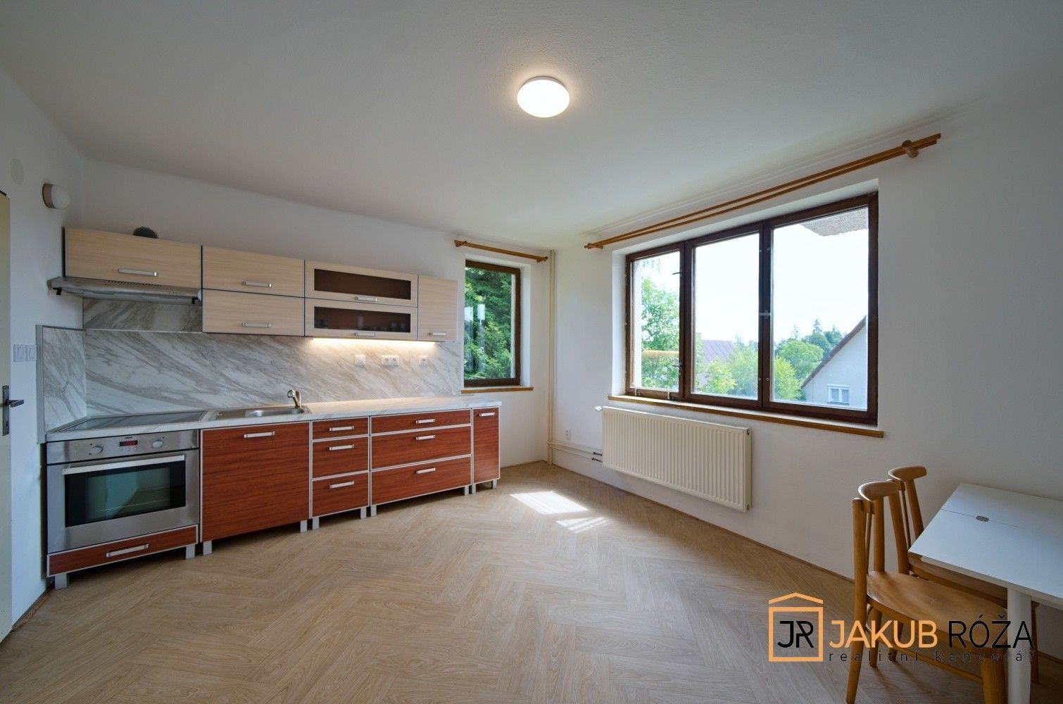 Byt 2+1 · 69 m² · Na Kozinci 930, Jilemnice - 4