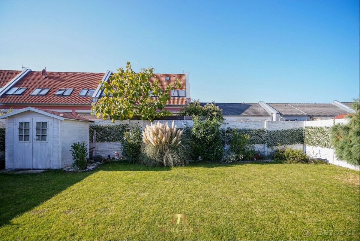 Prodej rodinný dům - 987 66, Zahraničí