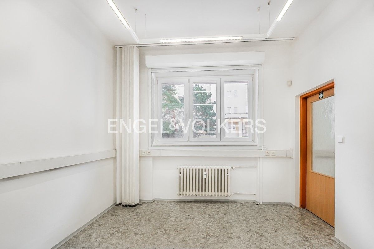 Ostatní, Jeseniova 780, Praha Žižkov, 39 m² - 2