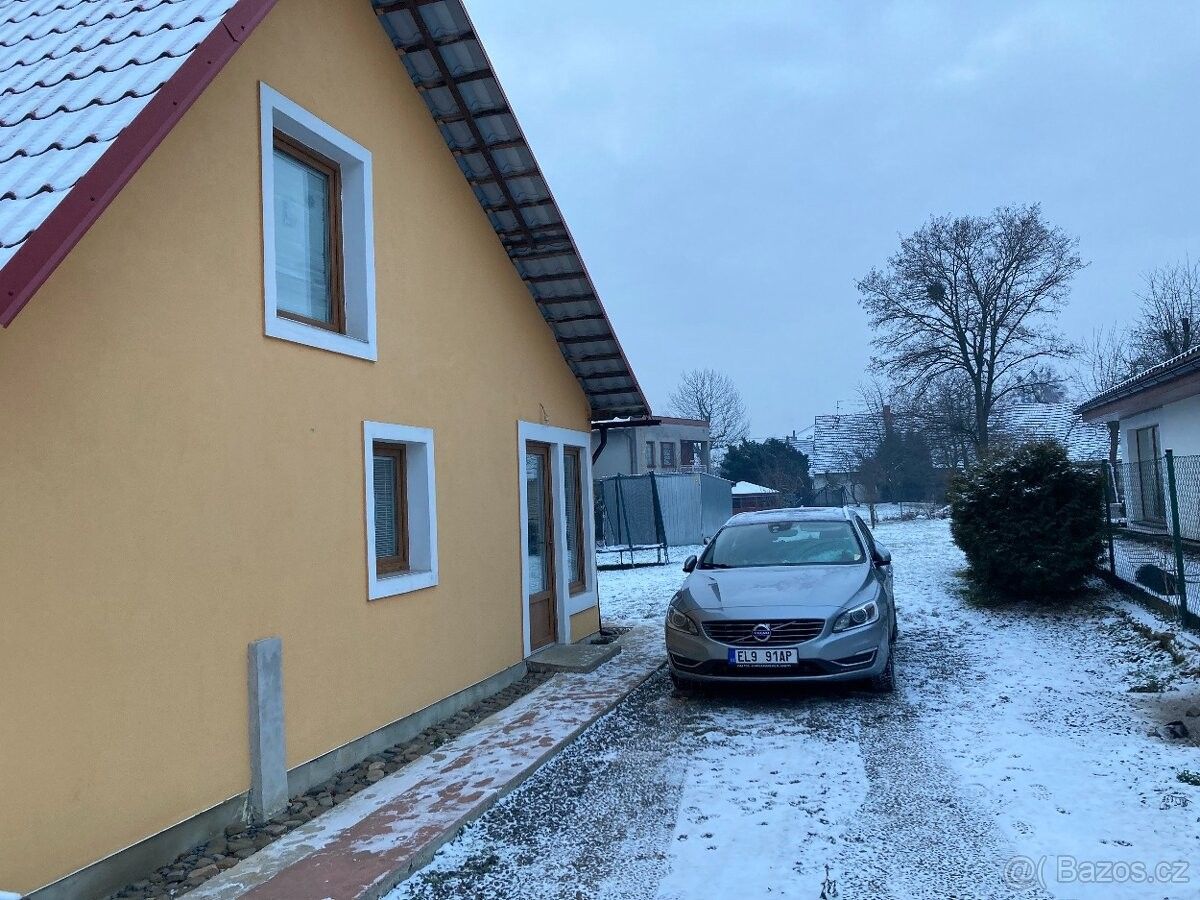 Pronájem rodinný dům - Sedlnice, 742 56