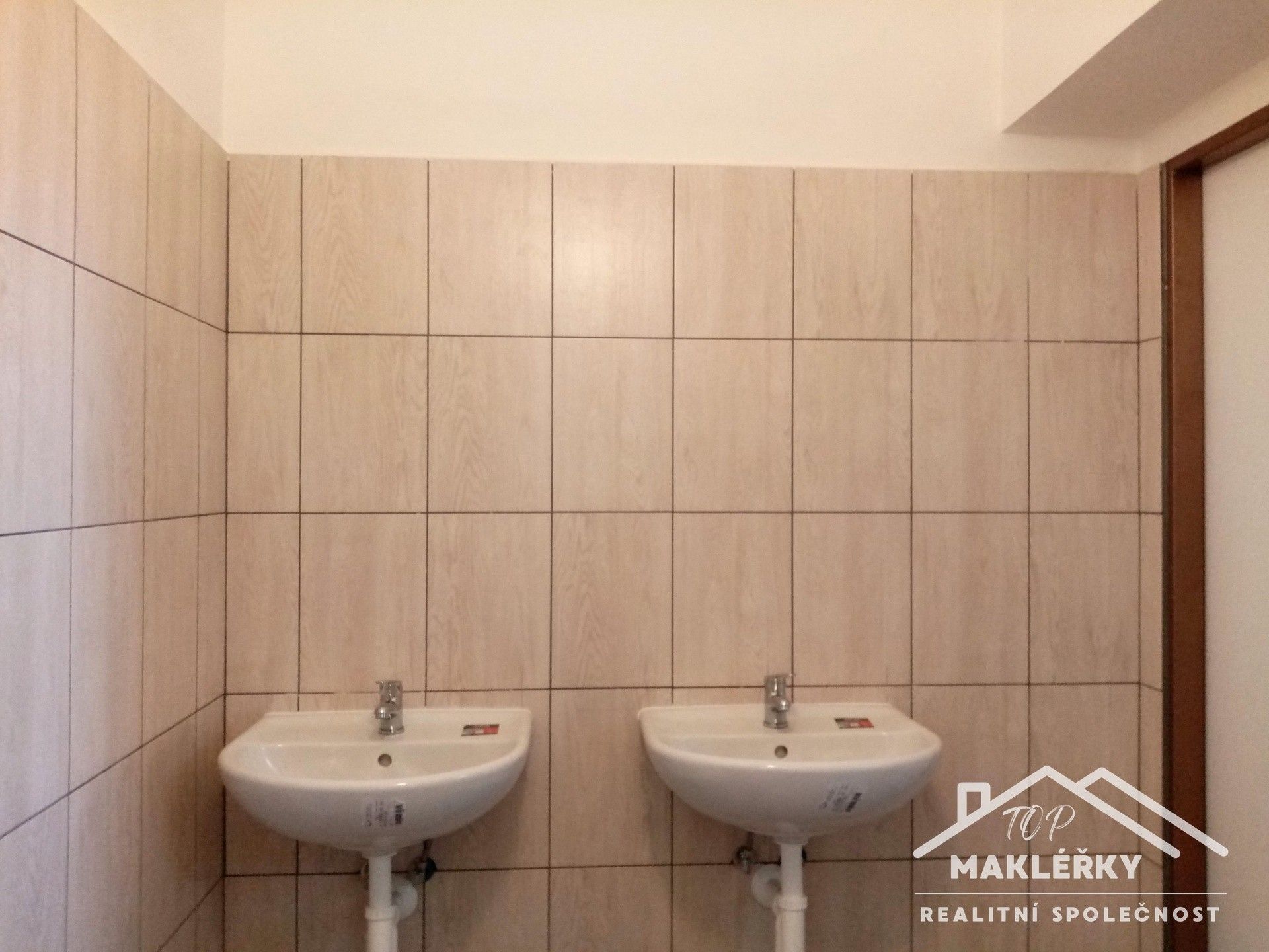 Obchodní prostory · 135 m² · Ovčárecká 415, Kolín V - 4