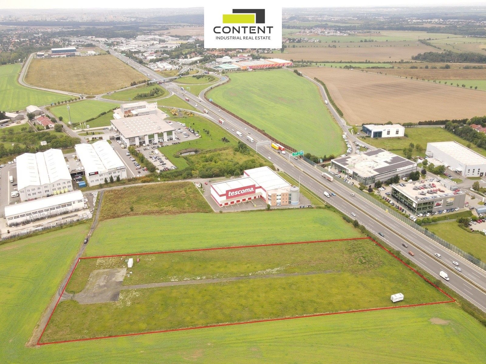 Komerční pozemky, Nupaky, 17 000 m²