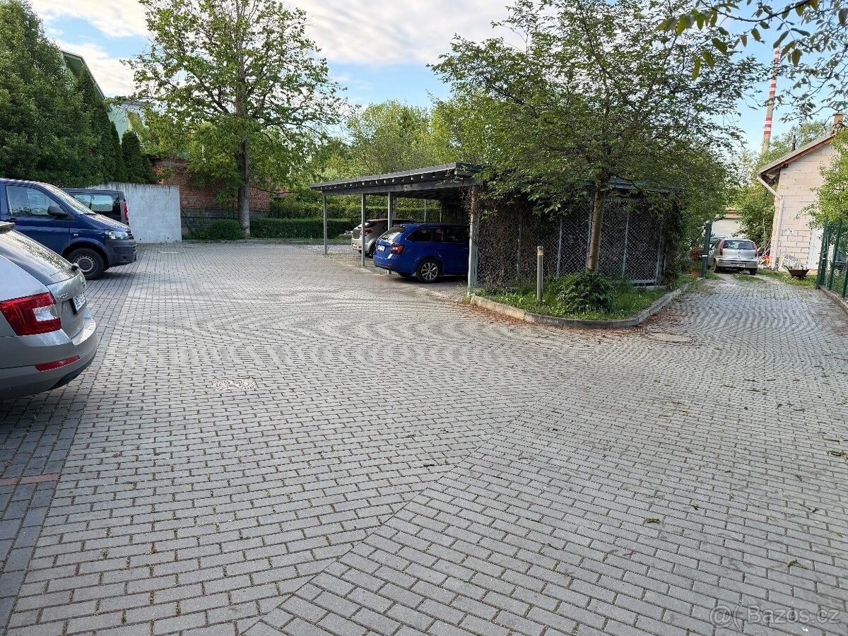 Garáž · Brno, 614 00 - 4