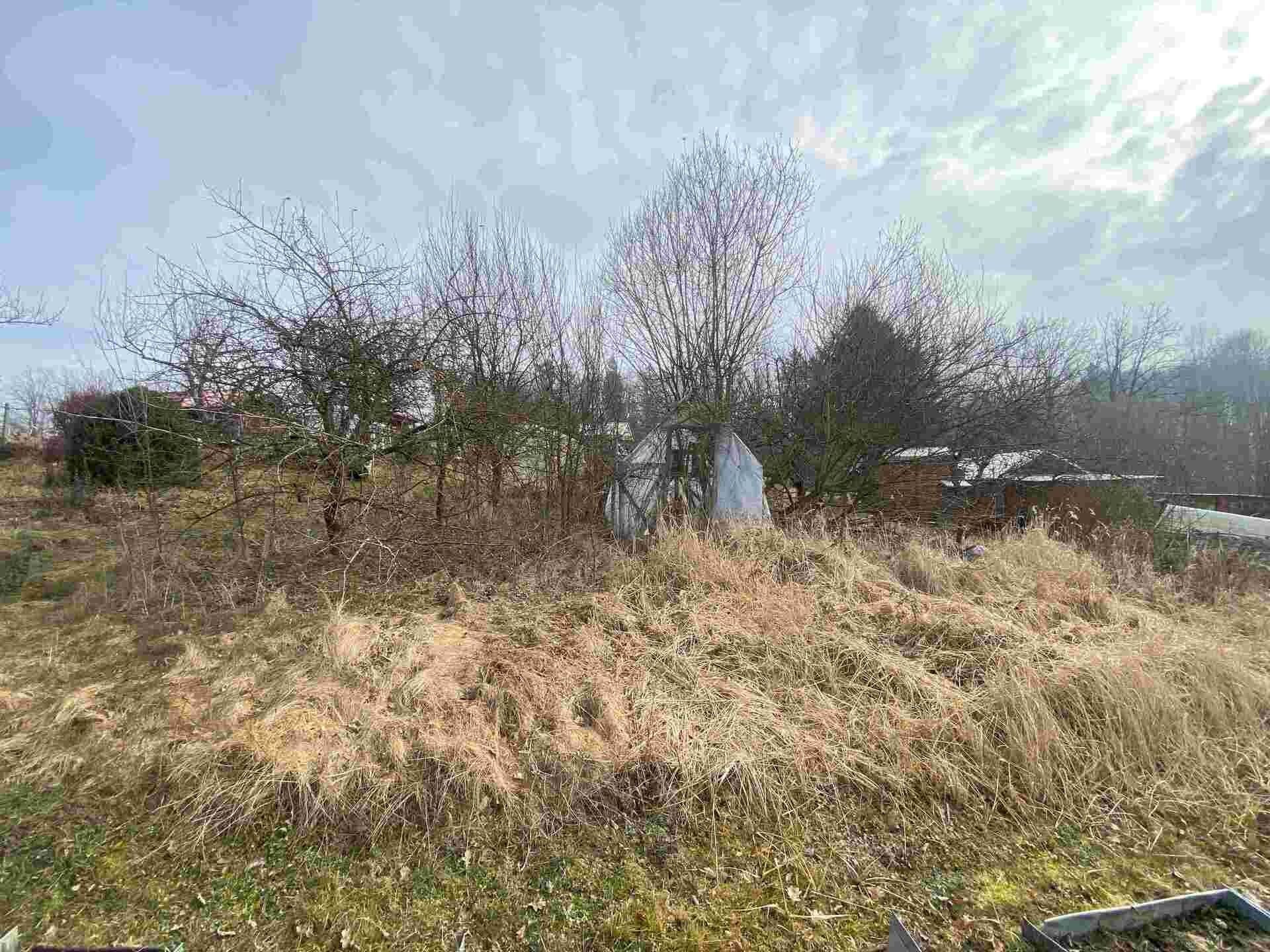 Zahrady, Střížovice, 194 m²