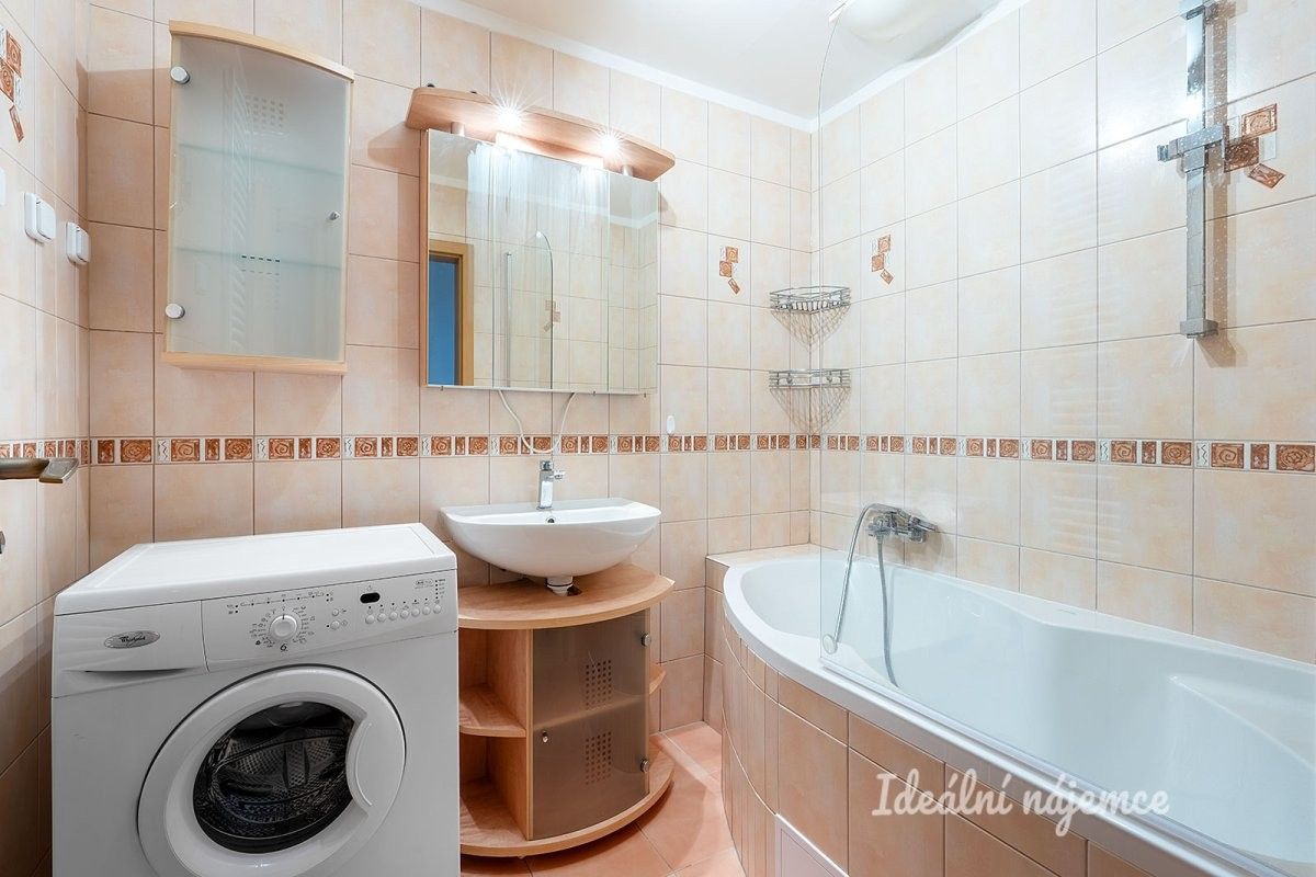 Pronájem byt 2+kk - Přeštická, Praha, 61 m² - 5