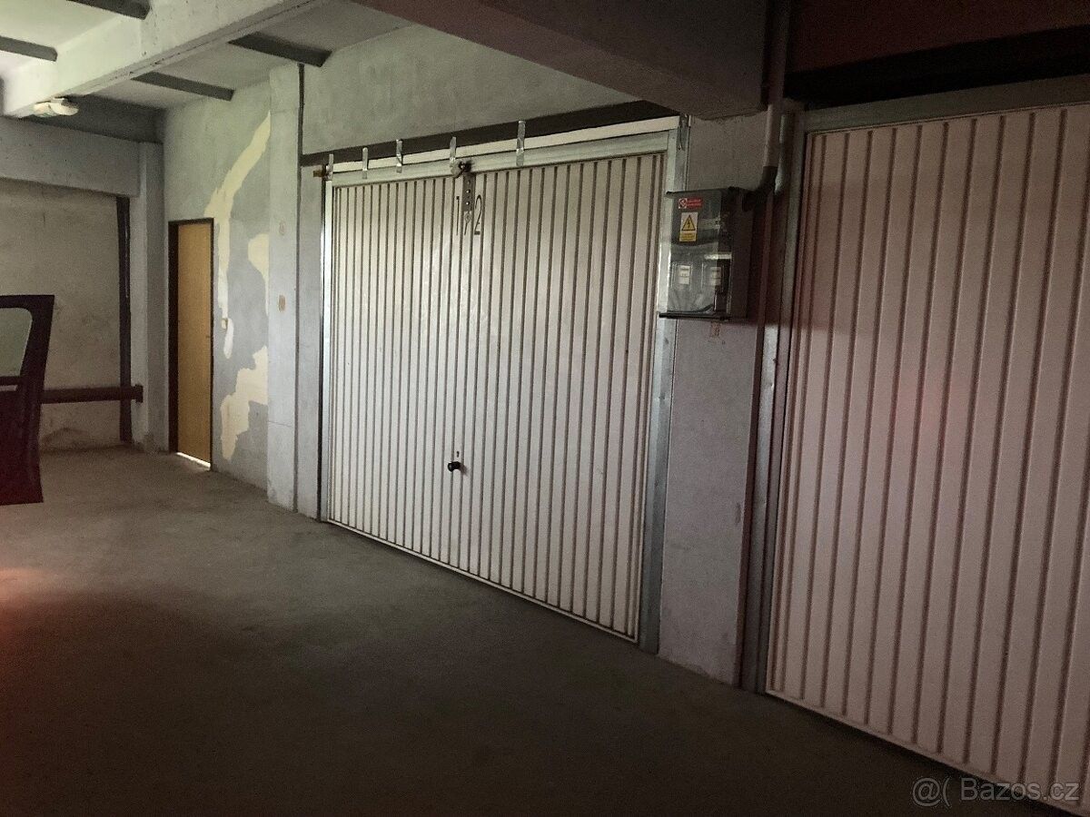 Pronájem garáž - České Budějovice, 370 11