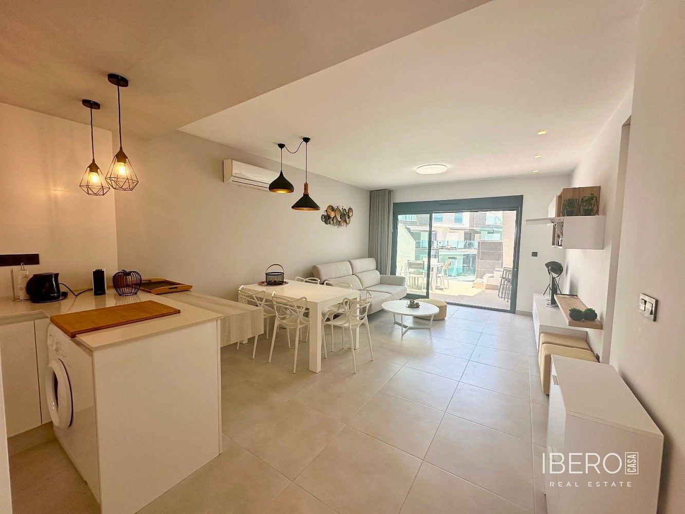 Byt 4+kk · 90 m² · Urbanización El Raso, Španělsko - 3