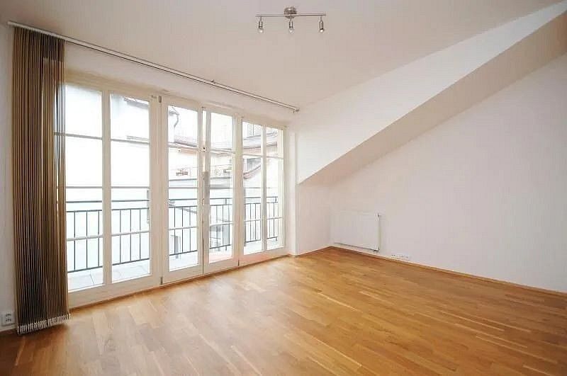 3+kk, Belgická, Praha 2 - Vinohrady, 128 m² - 2