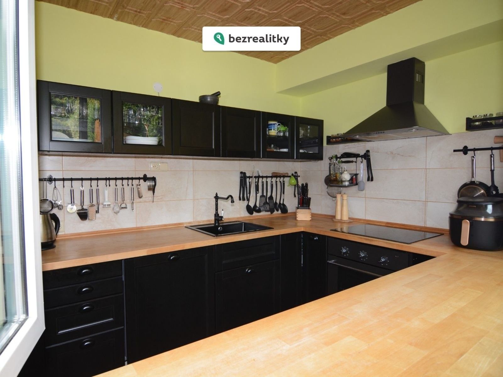 Prodej rodinný dům - Zdíkovská 2990, Praha Smíchov, 276 m² - 5