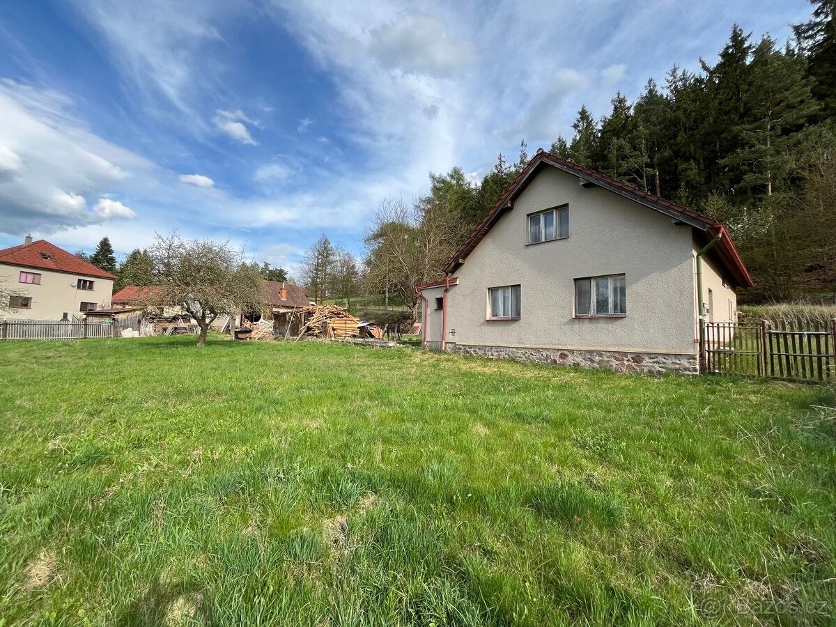 Prodej rodinný dům - Dobříš, 263 01