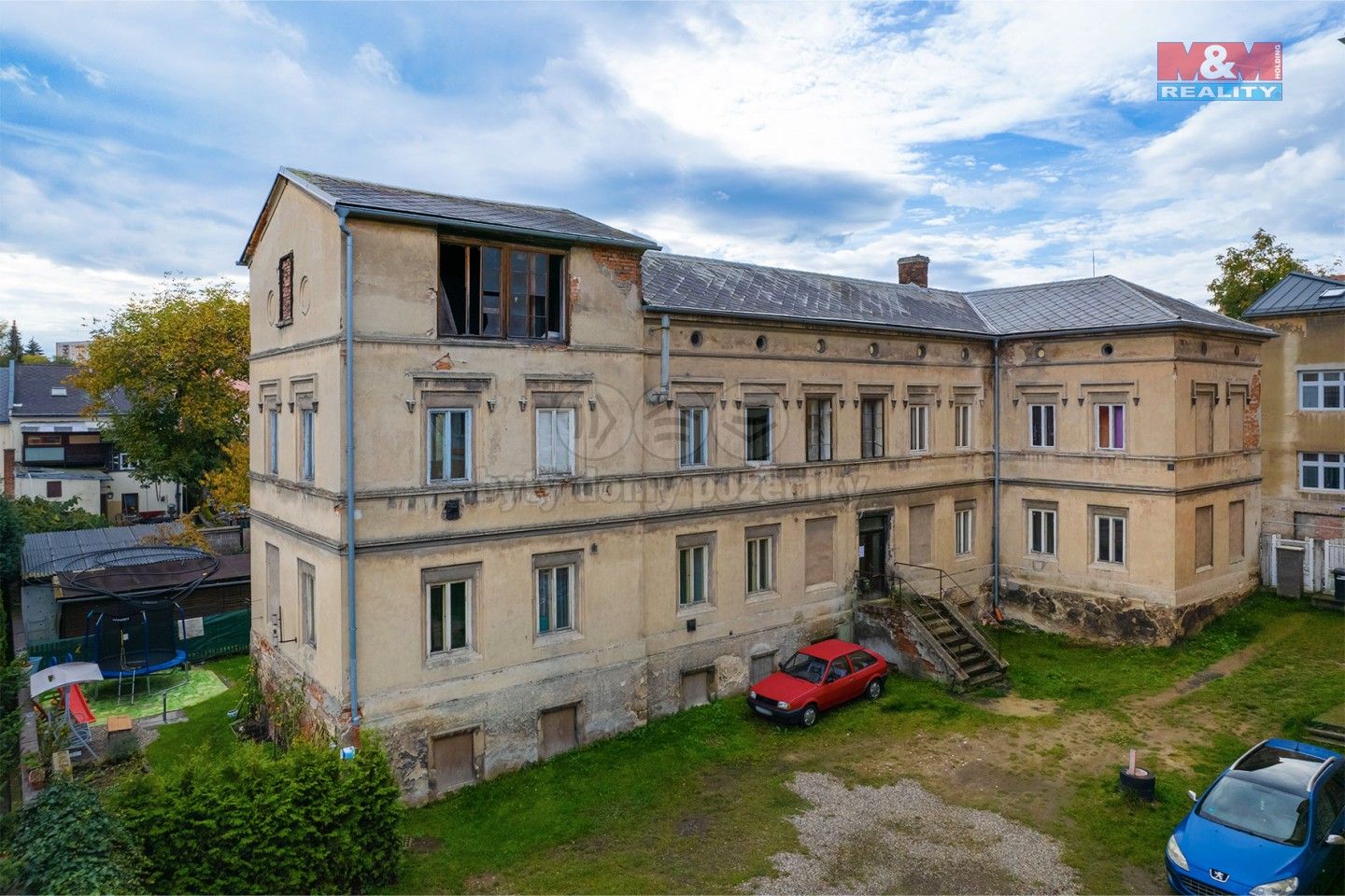 Prodej rodinný dům - Nový Bor, 570 m²