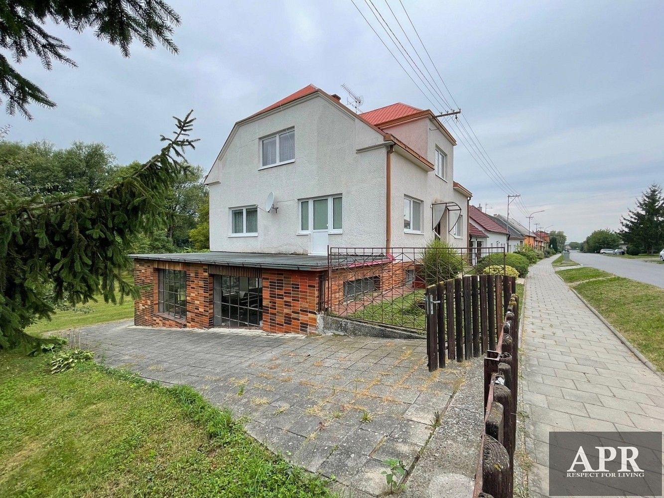 Prodej rodinný dům - Horní Němčí, okres Uherské Hradiště, 234 m² - 2